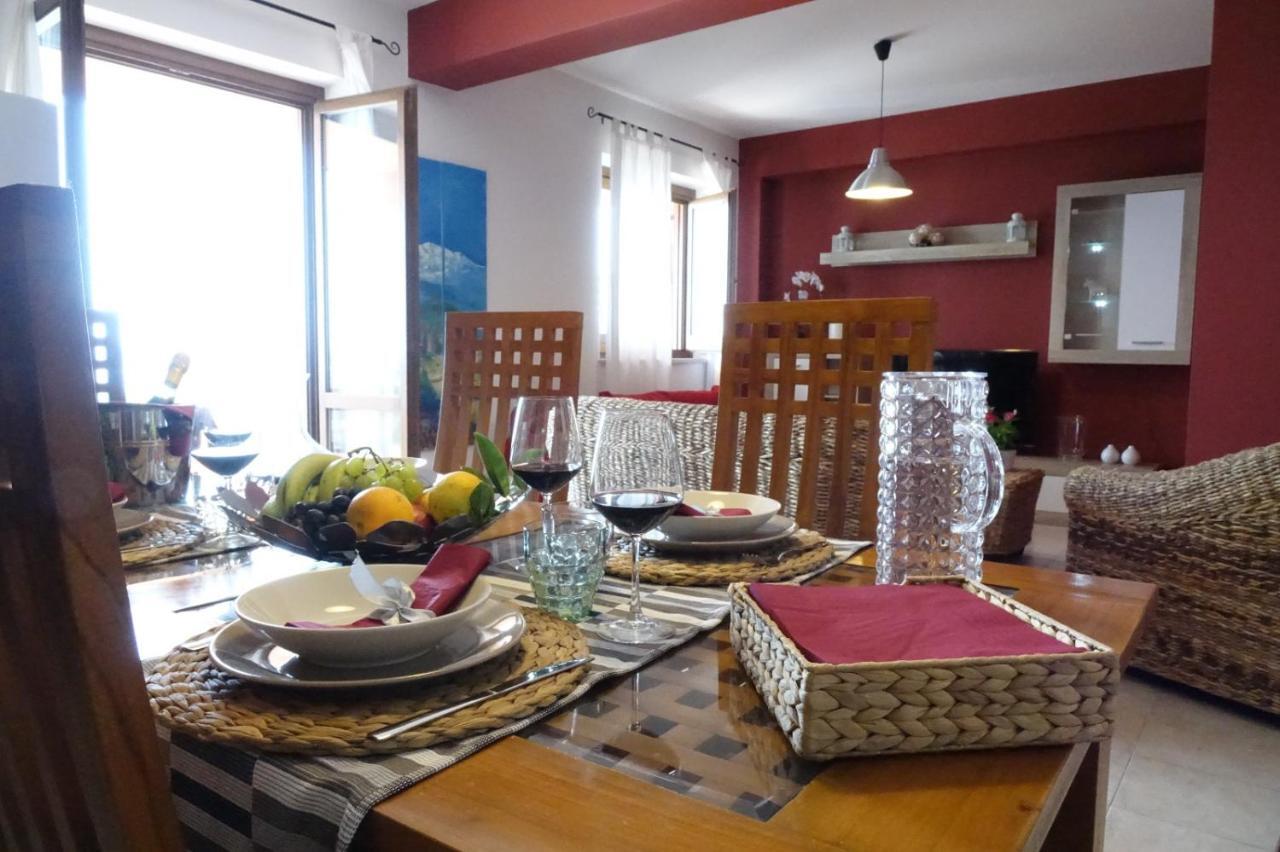 Poseidone Sea Apartment Taormina Mazzeo Buitenkant foto